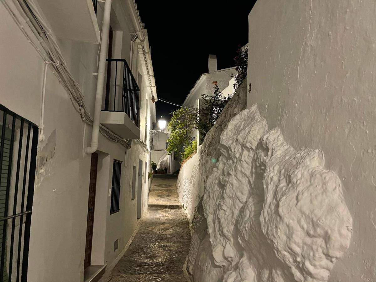 El corralón Casa de hóspedes Frigiliana Exterior foto