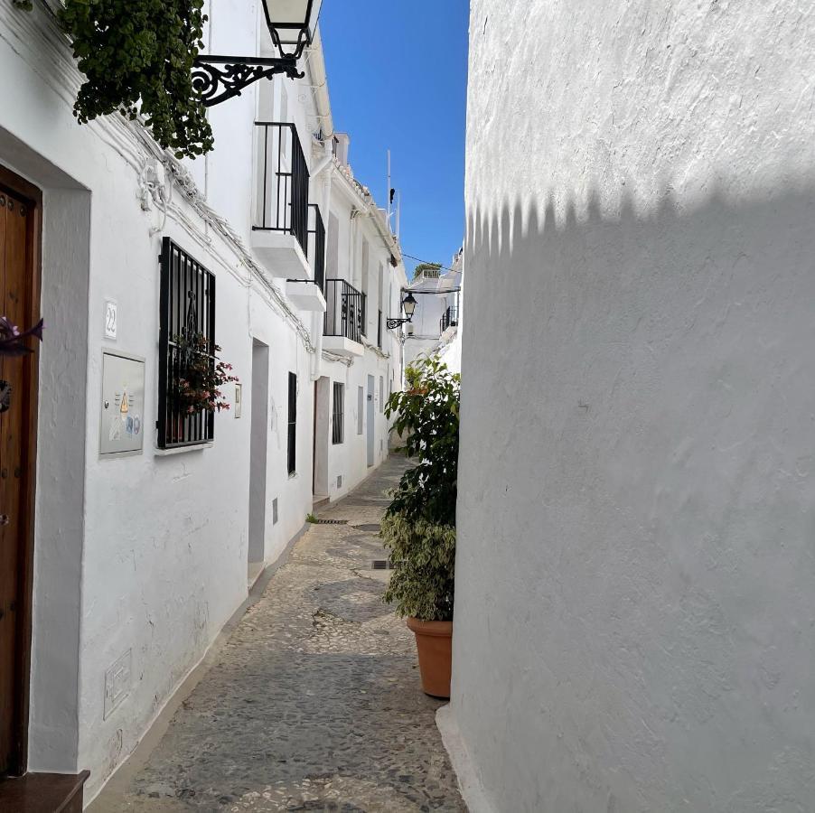 El corralón Casa de hóspedes Frigiliana Exterior foto